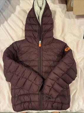 SAVE THE DUCK Kids Quilted Hooded Puffer Jacket in Burgundy with Orange Accent